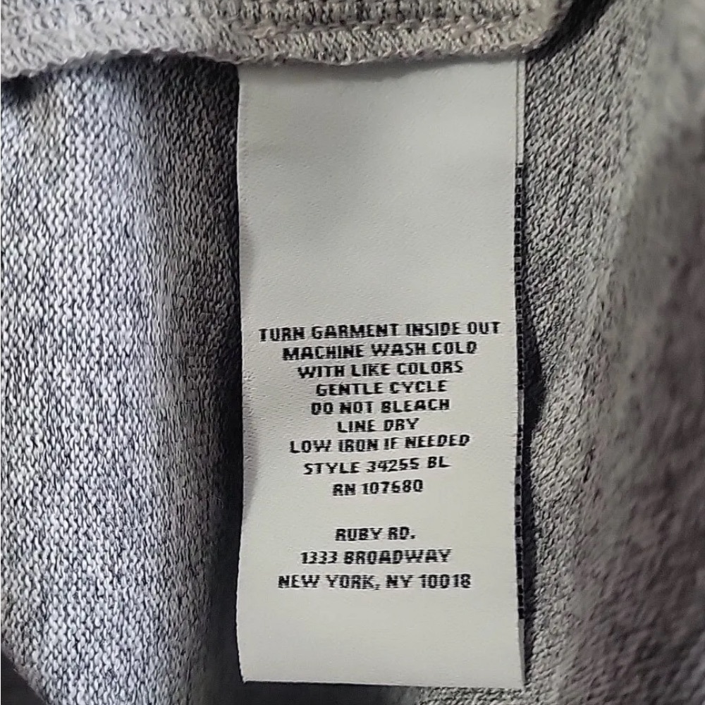 NWT Ruby Rd print cowl neck pull-over. - Picture 4 of 4